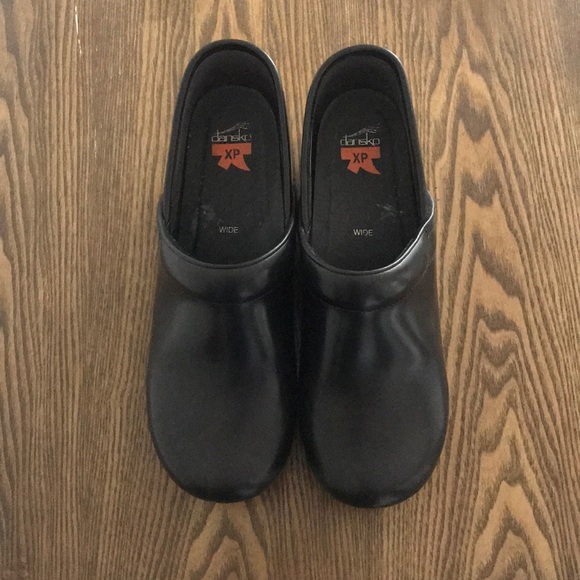 dansko 41 wide